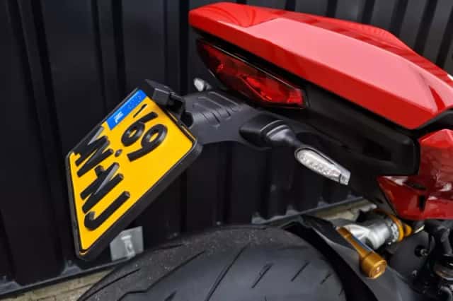 Ducati Supersport 950 S (2024) thumbnail 6