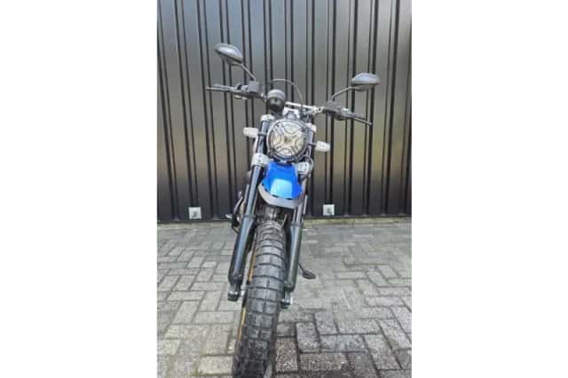 Ducati Scrambler DESERT SLED (2021) thumbnail 4