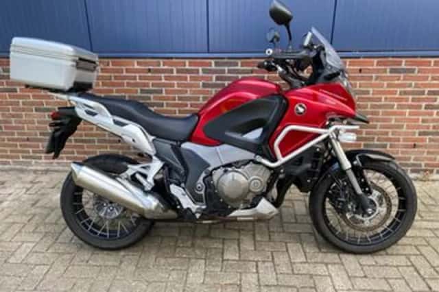 Honda VFR1200 (2012) thumbnail 1