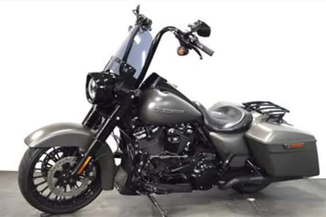 Harley-Davidson Road King Special (2018) thumbnail 1
