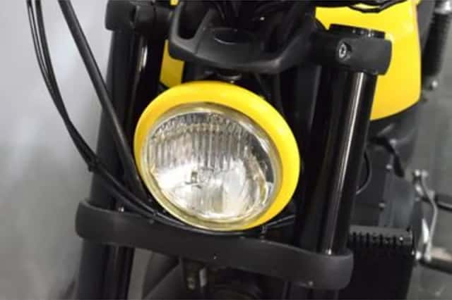 Harley-Davidson Sportster (2009) thumbnail 6