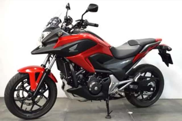Honda NC750X (2016) thumbnail 1