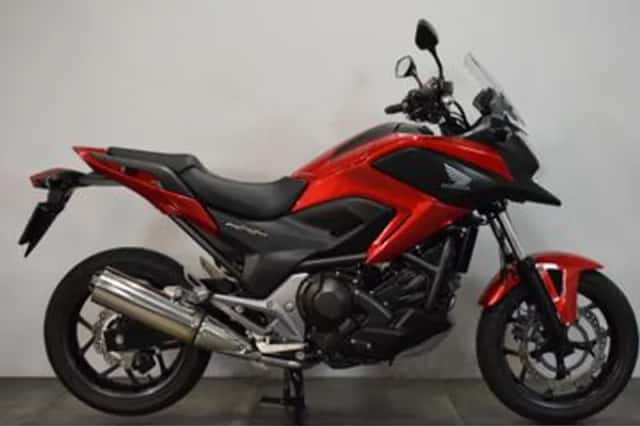 Honda NC750X (2016) thumbnail 3