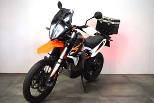 KTM 890 Adventure (2021) thumbnail 5
