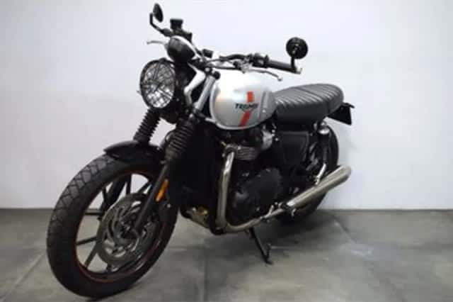Triumph Street Twin (2016) thumbnail 5