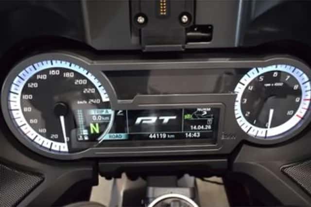 BMW R 1200 RT (2015) thumbnail 3