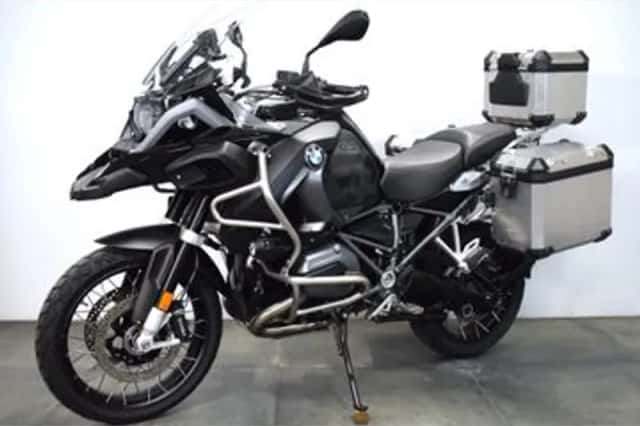BMW R 1200 GS Adventure (2016) thumbnail 1