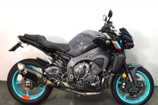 Yamaha MT-10 (2022) thumbnail 3