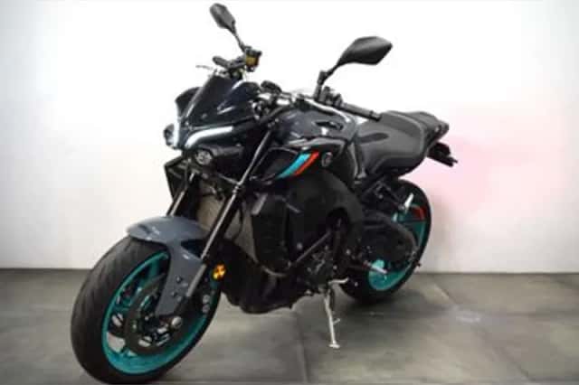 Yamaha MT-10 (2022) thumbnail 4