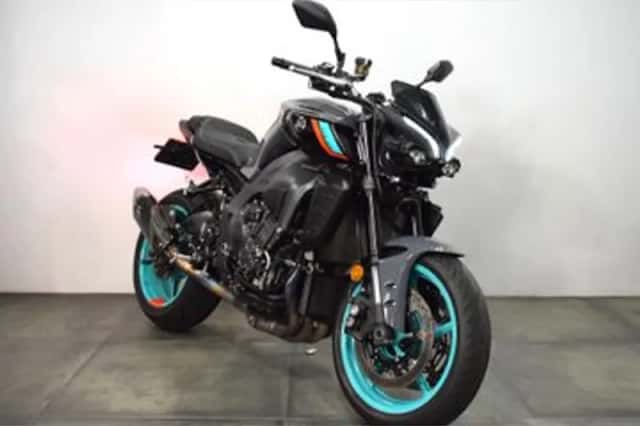 Yamaha MT-10 (2022) thumbnail 5