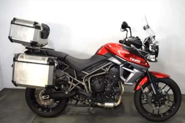 Triumph Tiger 800 XRT (2017) thumbnail 3