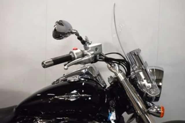 Suzuki VL 800 Volusia (2010) thumbnail 4