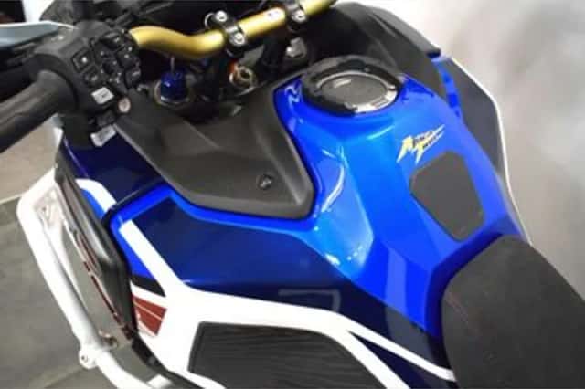 Honda CRF1100L Africa Twin Adventure Sports (2023) thumbnail 6