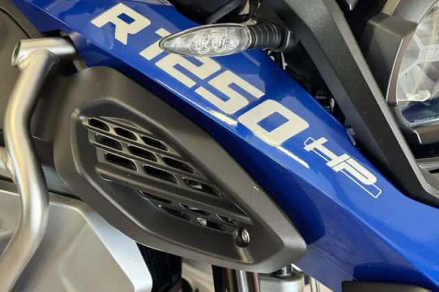 BMW R 1250 GS Adventure (2020) thumbnail 2