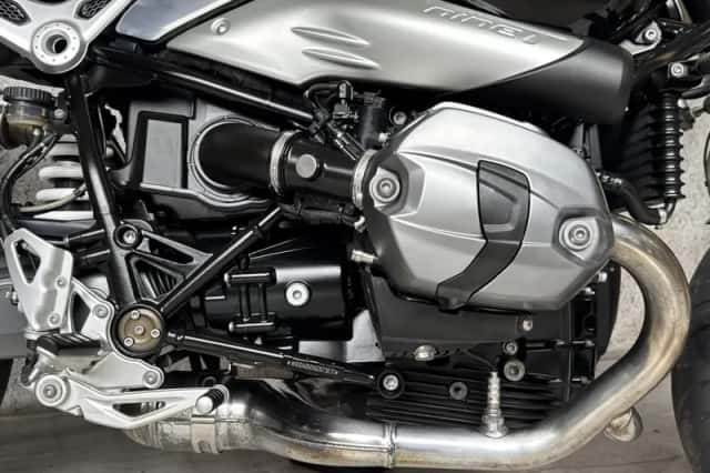 BMW R Nine T (2016) thumbnail 5