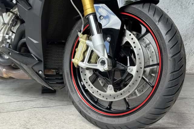 BMW S 1000 R (2019) thumbnail 2