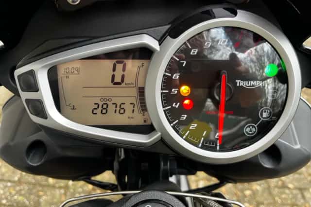 Triumph Speed Triple (2017) thumbnail 5