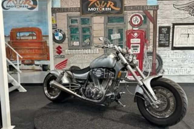 Suzuki VS 1400 Intruder (1992) thumbnail 4