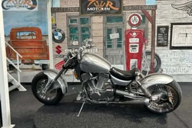 Suzuki VS 1400 Intruder (1992) thumbnail 6