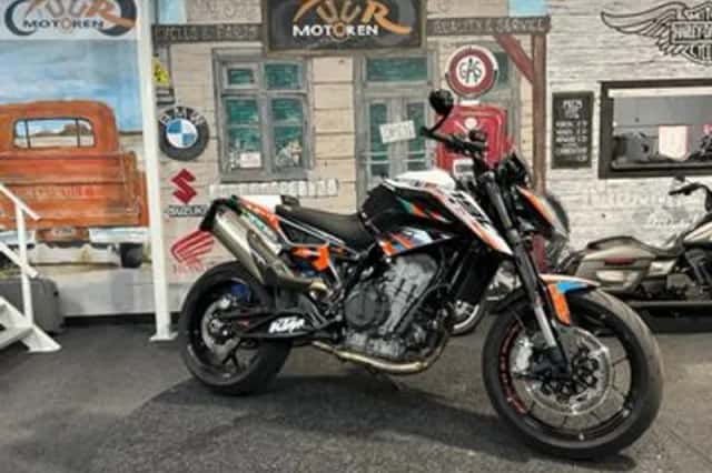 KTM 790 Duke (2019) thumbnail 2