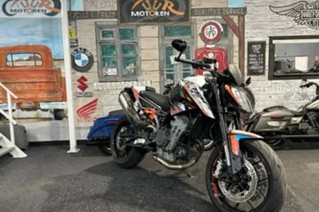 KTM 790 Duke (2019) thumbnail 3