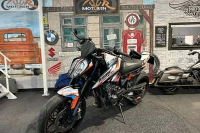 KTM 790 Duke (2019) thumbnail 6