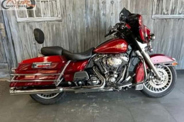 Harley-Davidson Electra Glide Classic (2010) thumbnail 1