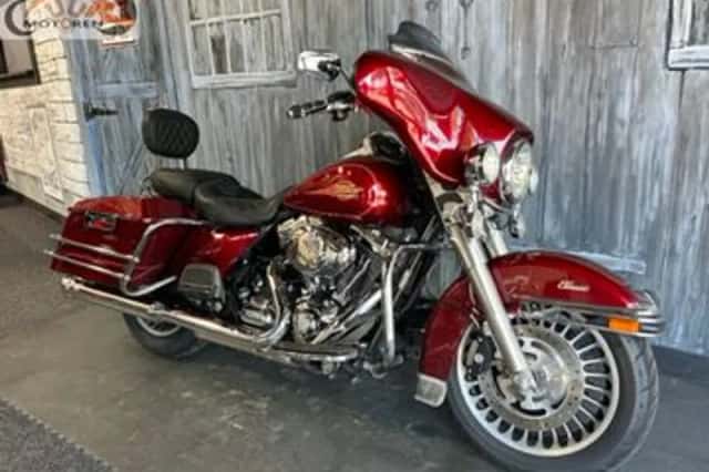 Harley-Davidson Electra Glide Classic (2010) thumbnail 3