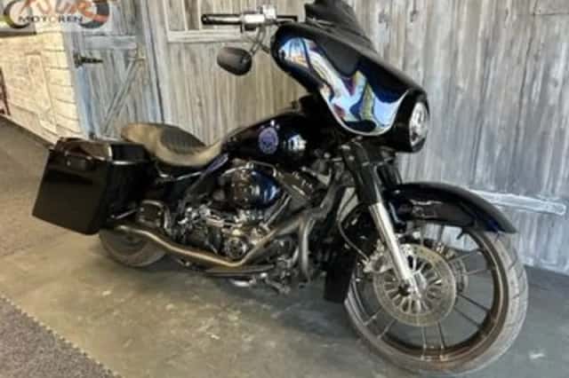 Harley-Davidson Electra Glide Standard (2001) thumbnail 3