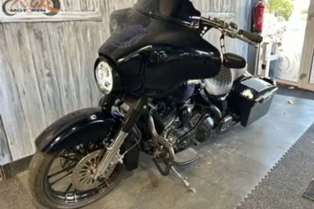 Harley-Davidson Electra Glide Standard (2001) thumbnail 4