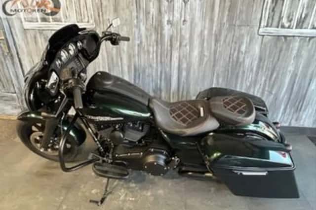 Harley-Davidson Street Glide (2015) thumbnail 3