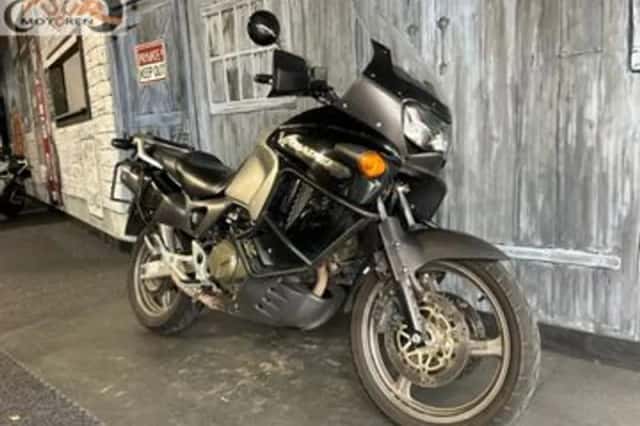Honda XL 1000 V Varadero (2000) thumbnail 3