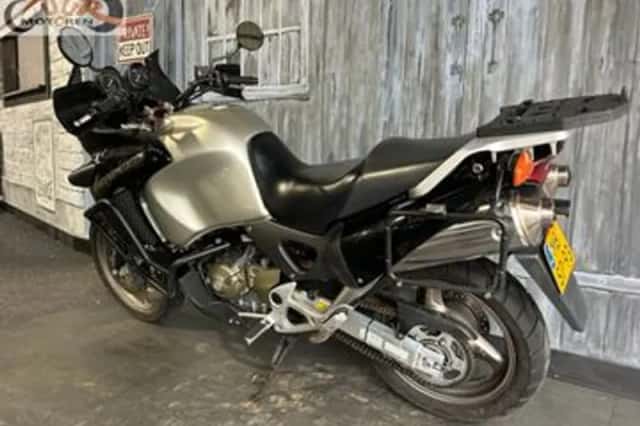 Honda XL 1000 V Varadero (2000) thumbnail 6