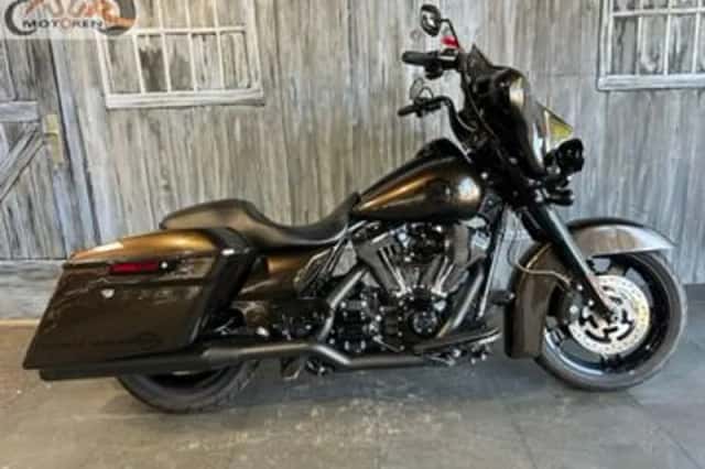 Harley-Davidson Street Glide (2013) thumbnail 1