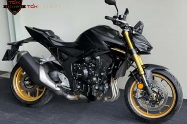 Honda CB 1000 Hornet (2025) thumbnail 1