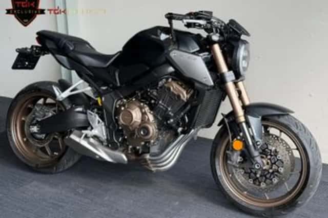 Honda CB650R (2022) thumbnail 1