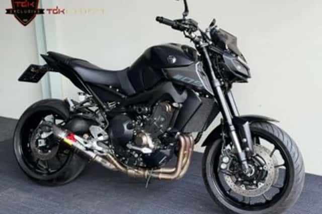 Yamaha MT-09 (2017) thumbnail 1