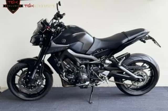 Yamaha MT-09 (2017) thumbnail 5