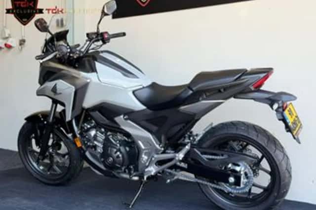 Honda NC750X (2024) thumbnail 4