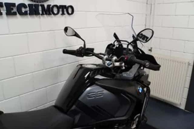 BMW R 1250 GS Adventure (2021) thumbnail 3