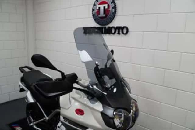 Moto Guzzi Stelvio 1200 (2008) thumbnail 3