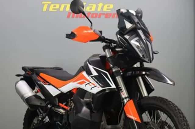 KTM 790 Adventure (2019) thumbnail 4