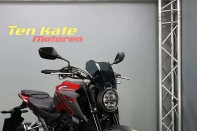 Honda CB125R (2024) thumbnail 3