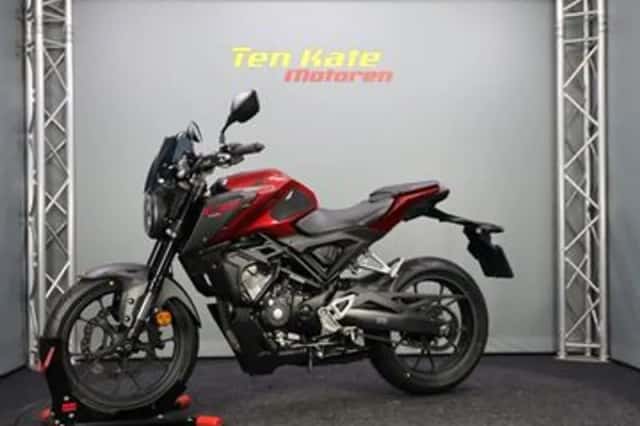 Honda CB125R (2024) thumbnail 6
