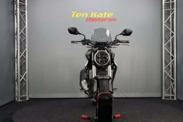 Honda CB300R (2019) thumbnail 5