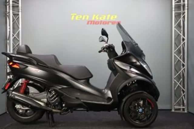 Piaggio MP3 500 (2020) thumbnail 1