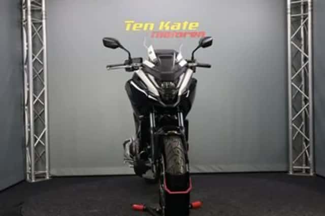 Honda NC750X (2026) thumbnail 3