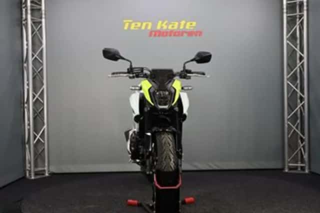 Honda CB500 (2026) thumbnail 3