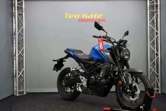 Honda CB125R (2026) thumbnail 2