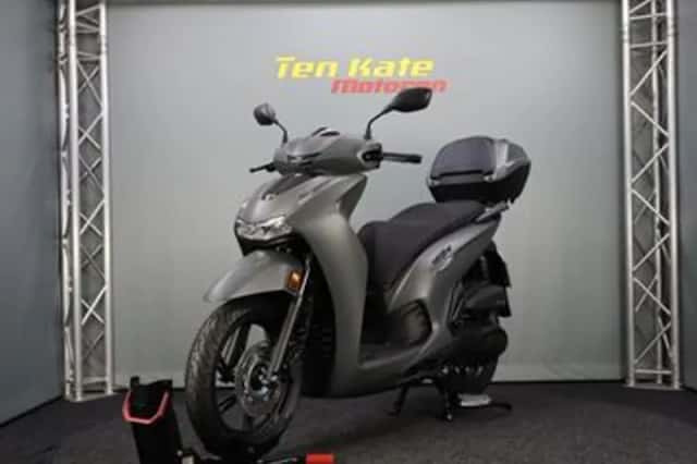 Honda SH 350I (2026) thumbnail 4